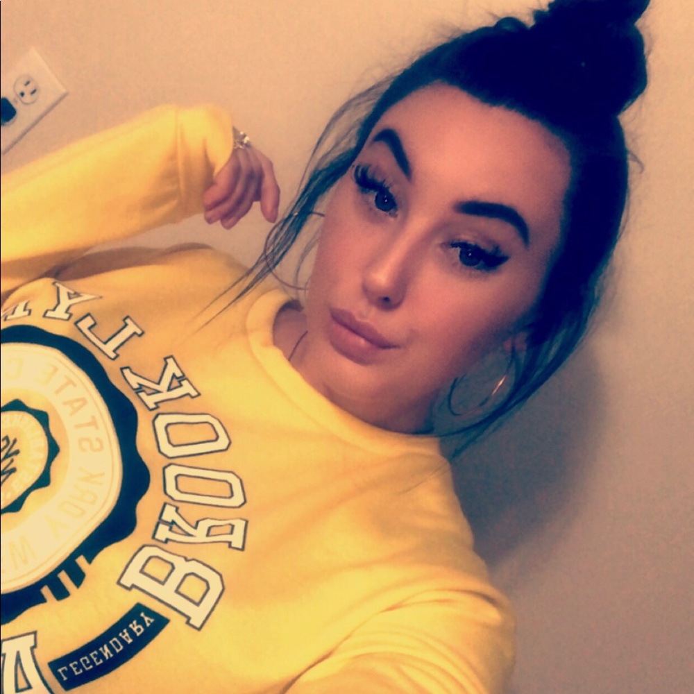 Meet your Posher, Maddy